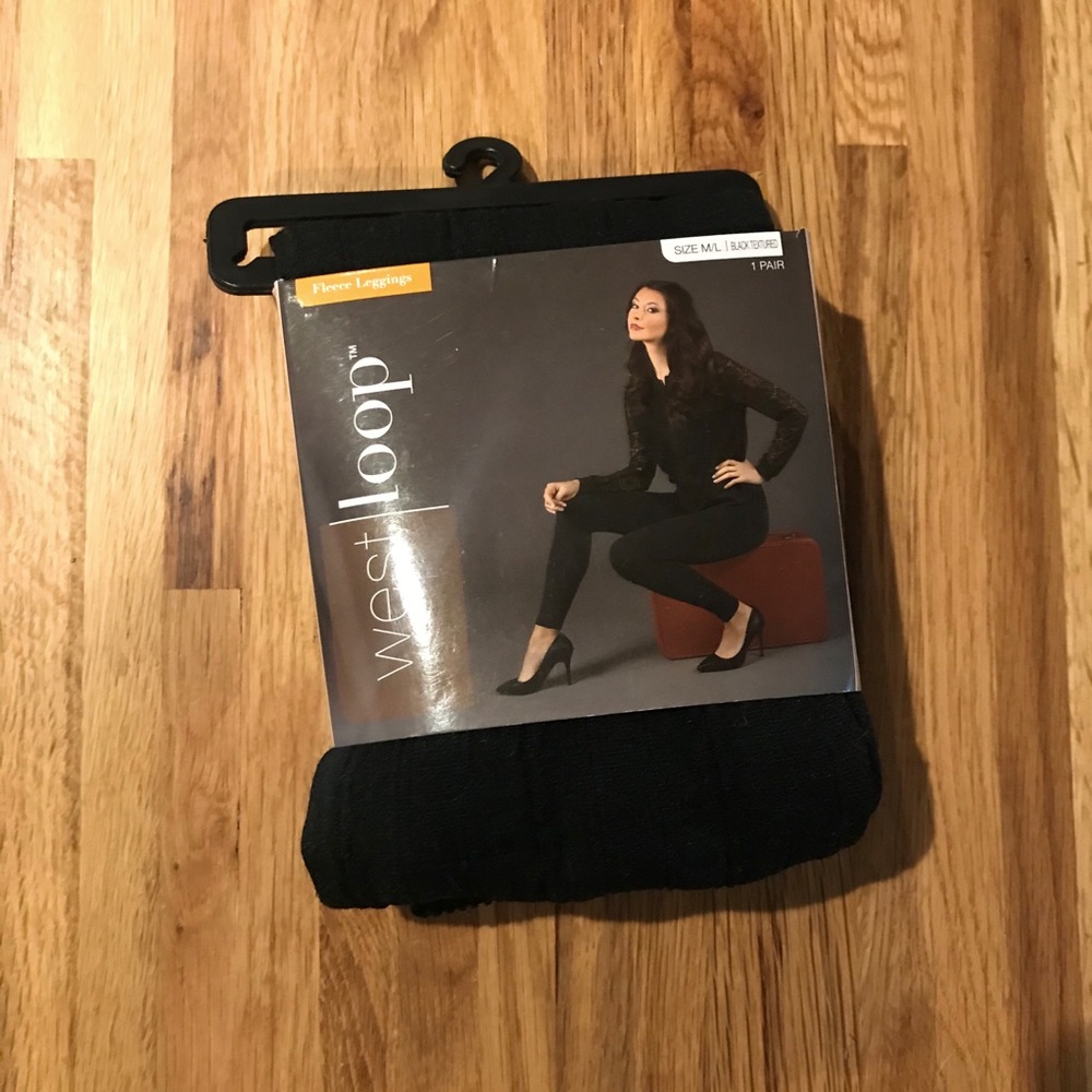 West Loop M/L Black Textured Fleece Leggings